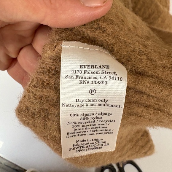 Everlane Tan Cowl Neck Alpaca Sweater Size M - Picture 4 of 4